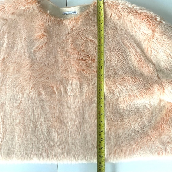 Zara Pink Faux Fur Pullover- NWOT - Picture 9 of 15